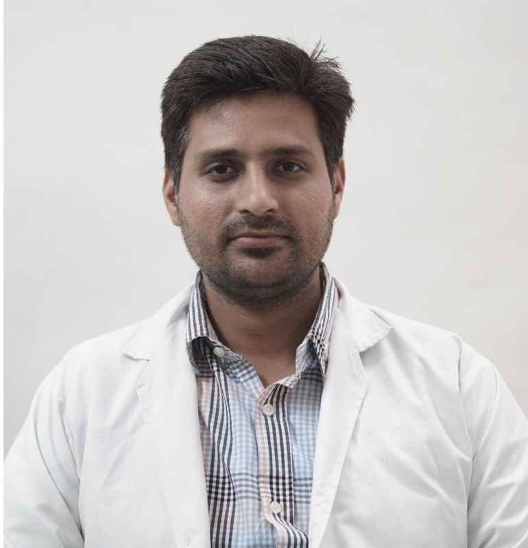 DR.-VARUN-BHAGAT-Panchkarma-Department-At-Lakshmi-Narayan-College-Of-Ayurveda-And-Leading-Hospital